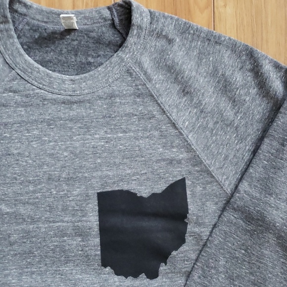 Clothe Ohio Crewneck Fleece Sweatshirt - Picture 2 of 3